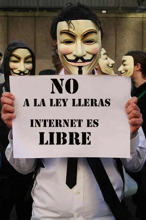 Anonymous (antiguos vs. nuevos líderes)