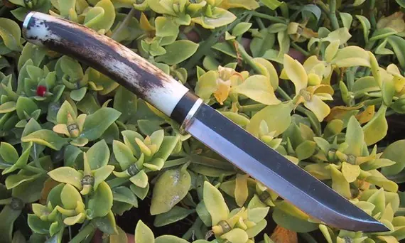 Un cuchillo artesanal, aprende a hacértelo tu mismo