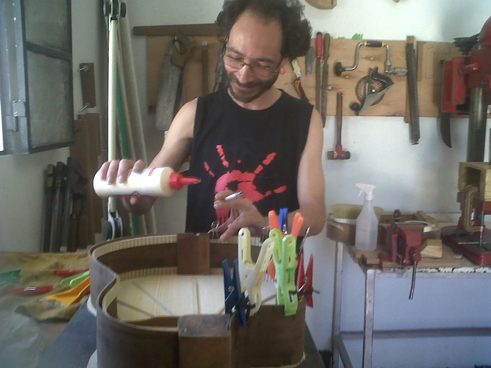 El cabra de las manos de filippi Luthier