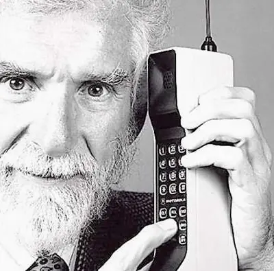 ¿Por qué los celulares no tienen radio AM?