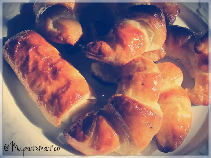 Como hacer medialunas caseras y pan “au choco PASO A PASO.