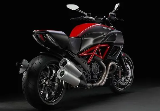 Salón de la moto Milan 2010