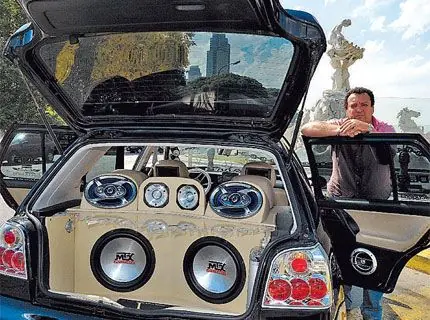 Autos tuning -- una joya !