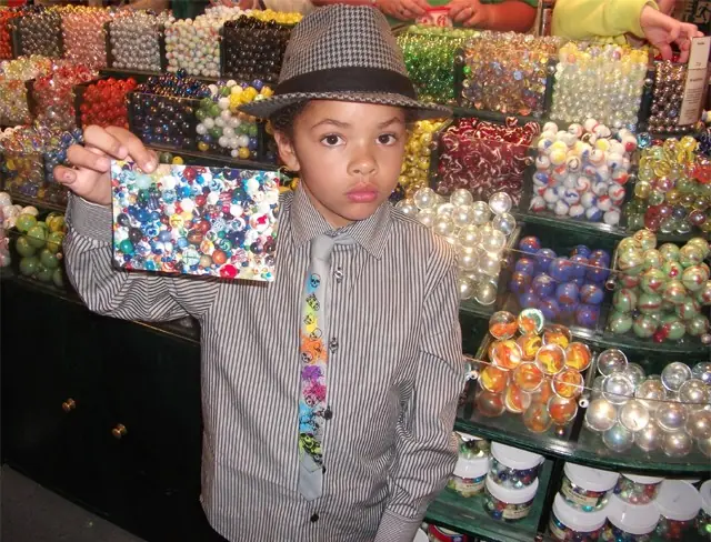 Insólito:Nene de 8 años, millonario