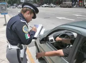 ¿Cómo saber si tengo multas o infracciones de tránsito?