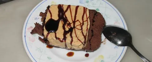 Brownies en 3 min en el microondas (porción individual)