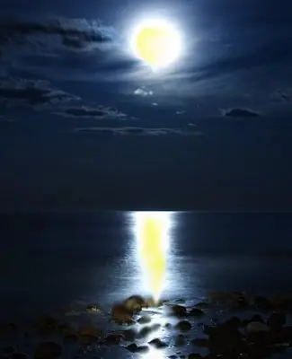 El rayo de luna (Bécquer)