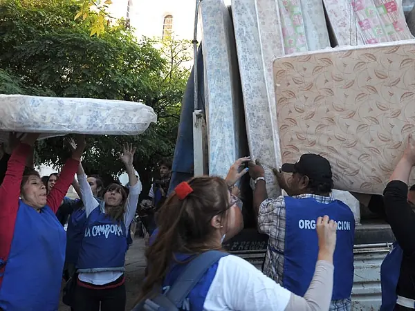 La Cámpora y la Uocra, a los golpes por la distribución de