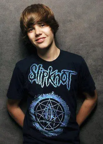 Cristiano Ronaldo:"Aguante el syphonic metal canadiense