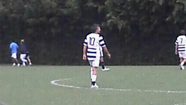 Macri pasó la mañana jugando al fútbol
