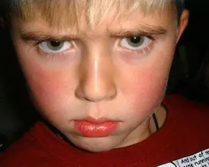 Hacker borra su Propio Disco Duro. Humor.