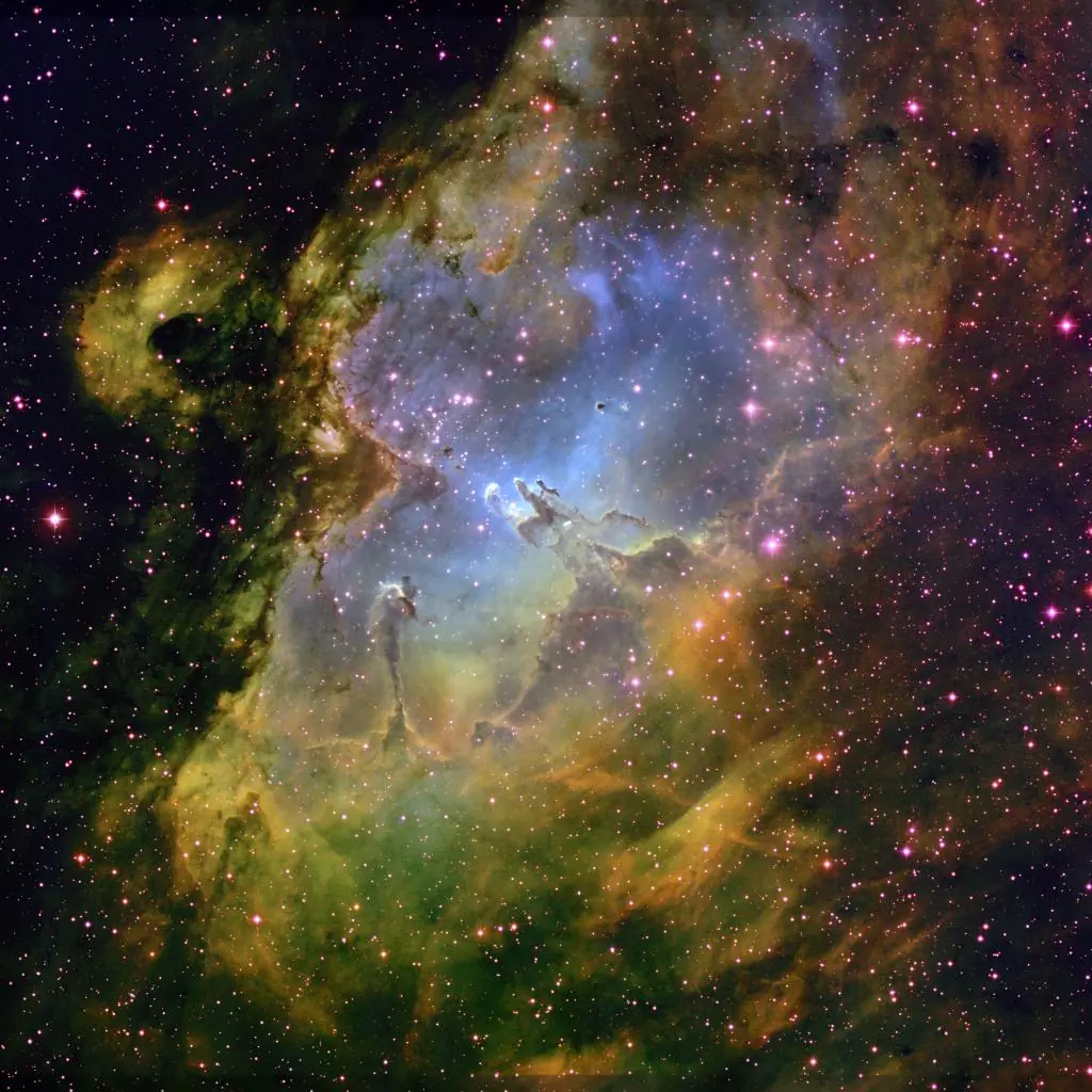 Nebulosa del Águila, Impresionante Fotos.