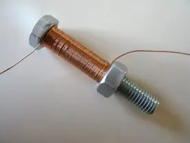 Pasá y armate un electroimán casero!