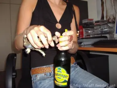 trucos para abrir cerveza