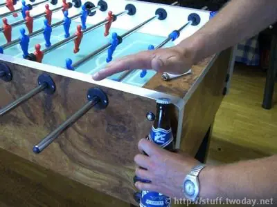 trucos para abrir cerveza