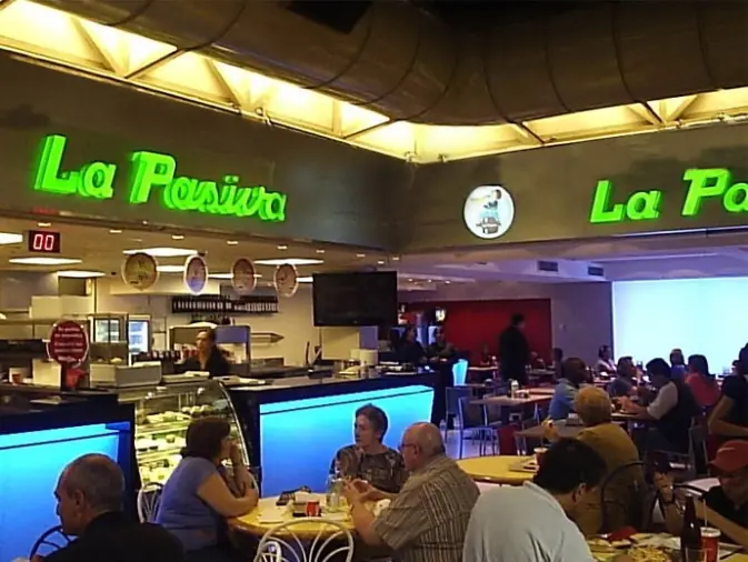 Los chivitos más famosos de Uruguay llegan a la Argentina