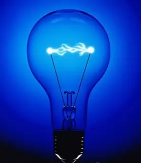 ¿Cómo fue medida la velocidad de la luz?