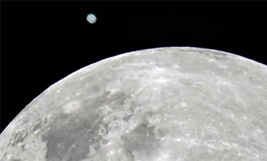 Jupiter Otra Vez cerca de la Luna !