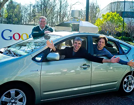 Cómo funciona el vehículo autónomo de Google?