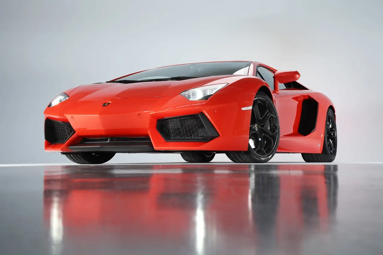 Lamborghini Aventador LP700-4!!