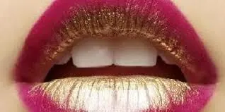 Píntate los labios no te preocupes de las canleturas