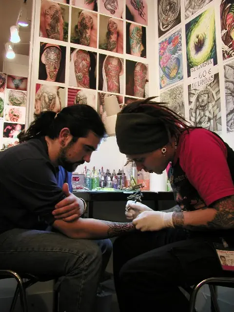 Piercing y Tatuajes. Cuidados.