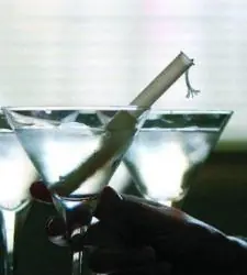 Les ponen Alcohol a los Tampones y se los introducen