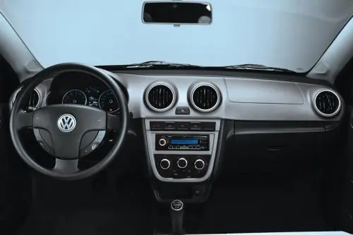 Volkswagen Voyage 2011