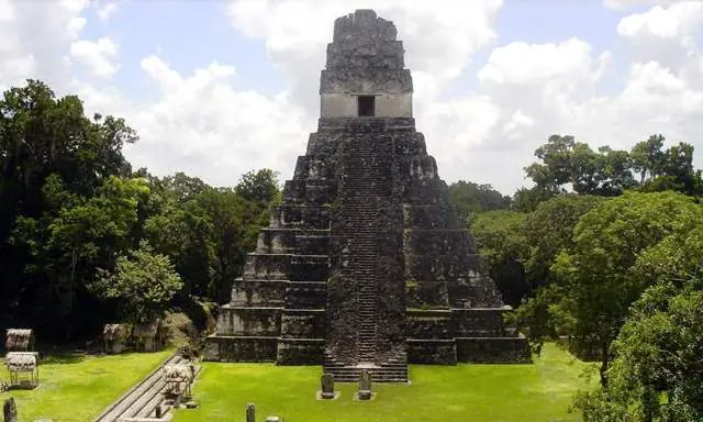 Hoteles cerca a ruinas Maya se llenarán por Fin del mundo!