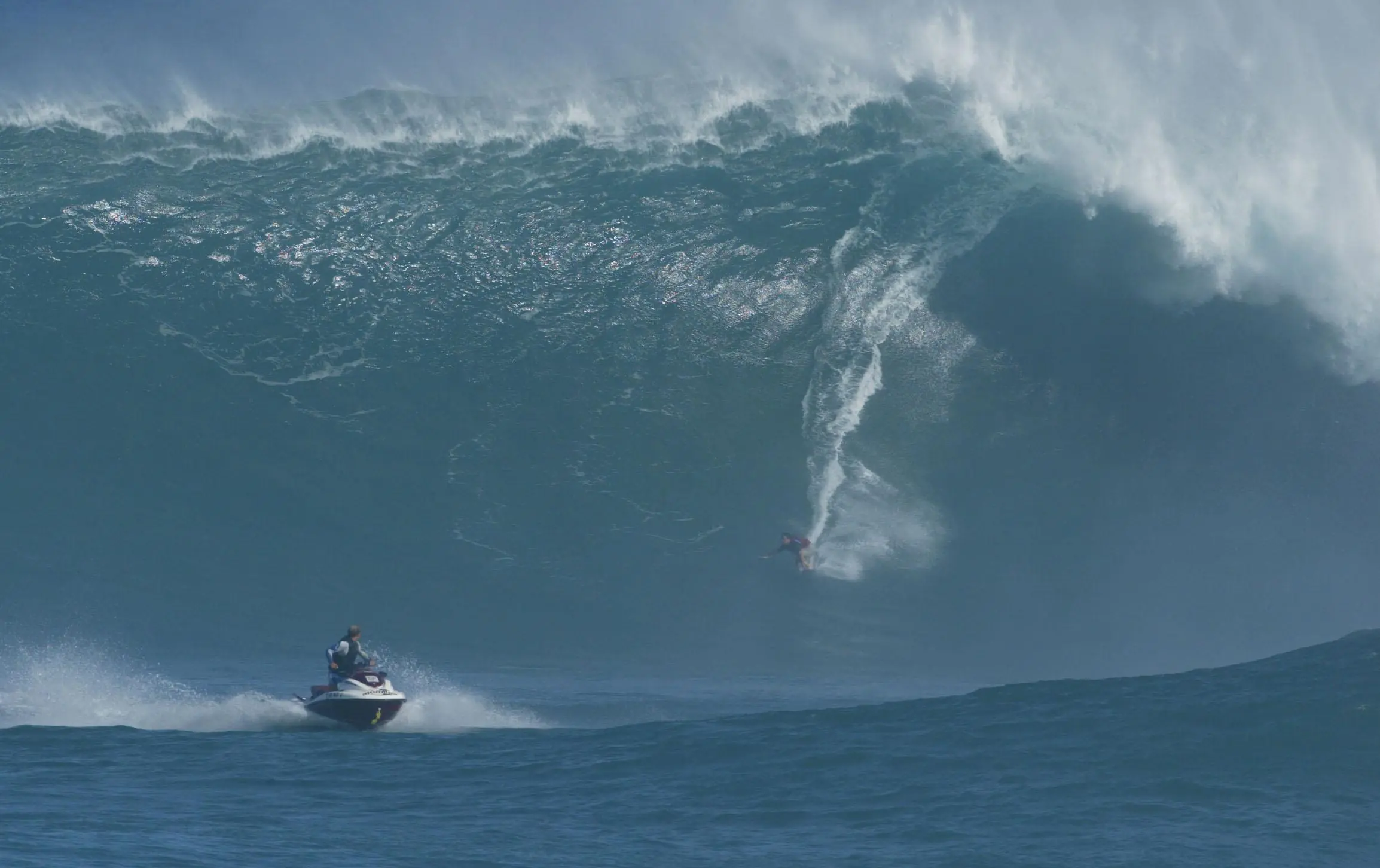 Las olas más peligrosas del mundo (Imagenes - Videos)