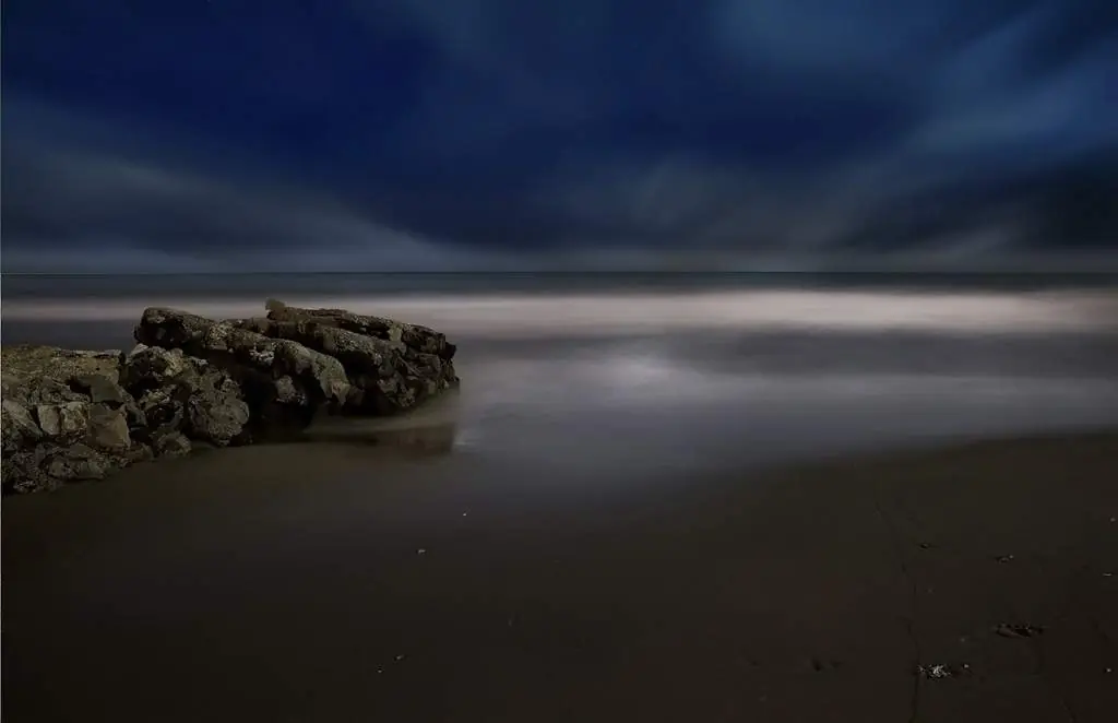 Cuento en 300 palabras (La Playa)