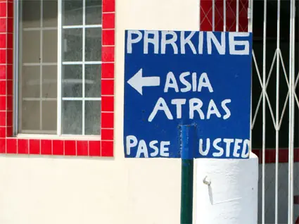 Letreros interesantes no saben escribir ! no saben o que