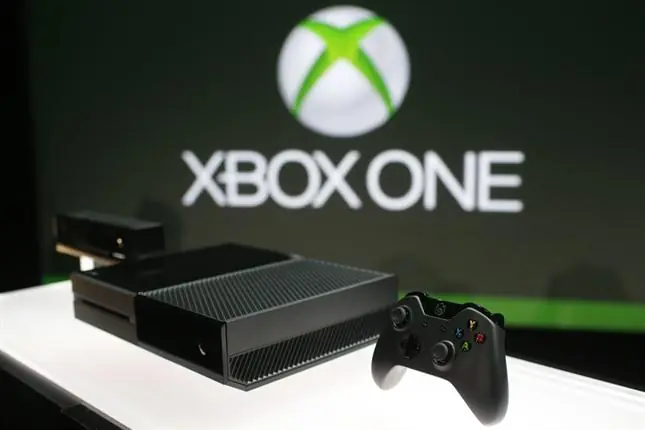 La Xbox One y la PlayStation 4, frente a frente