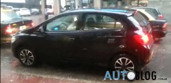 Exclusivo: el Chevrolet Onix ya se muestra en la Argentina