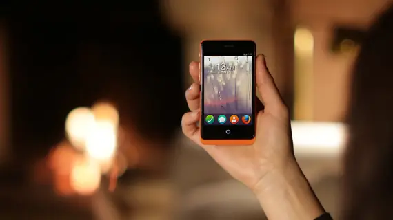 Foxconn contratará 3.000 empleados para trabajar en Firefox