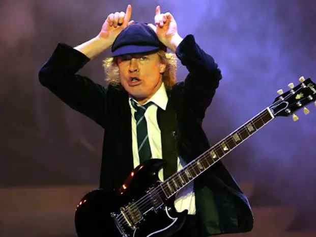 Universidad de heavy metal (posta)