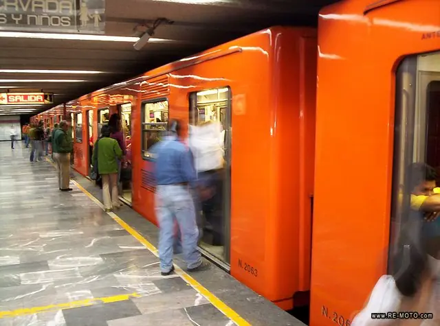 Un viaje en el Metro del D.F. (Mexico)