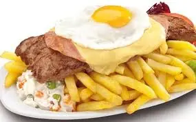 El chivito: historia y recetas; común y vegetariano