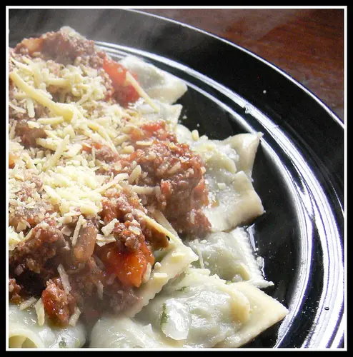 Receta de ravioles caseros con tuco