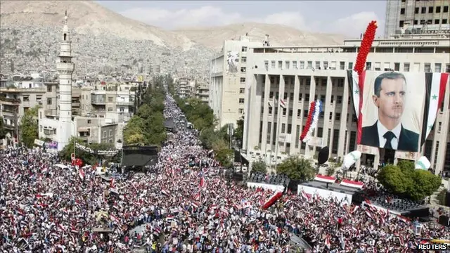 Siria apoya a su presidente - (Marcha Multitudinaria)