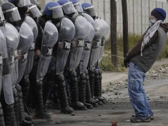 Nunca sere policia de provincia ni de capital