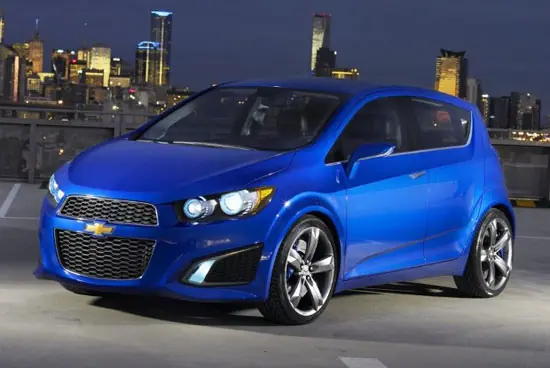 mi auto favorito : chevrolet sonic