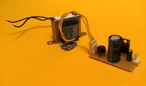 Fuente de poder simple regulada