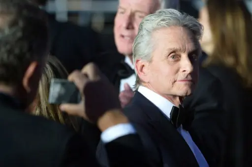 Michael Douglas afirma que el sexo oral le provocó el cánc