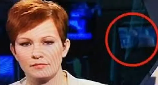 telediario de la televisión sueca emiteuna película porno