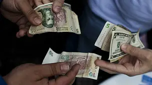 La fiebre argentina por el dólar Messi