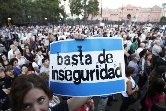 Filosofía: Injusticia por mano propia