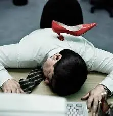 Mujeres y hombres cometen violencia doméstica en niveles