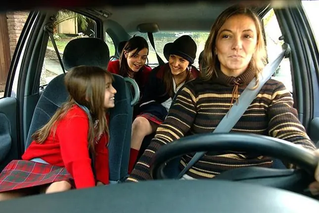 Las mujeres manejan mejor que los hombres, confirmadísimo