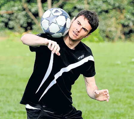 Billy Wingrove + Videos + Imagenes + YAPA